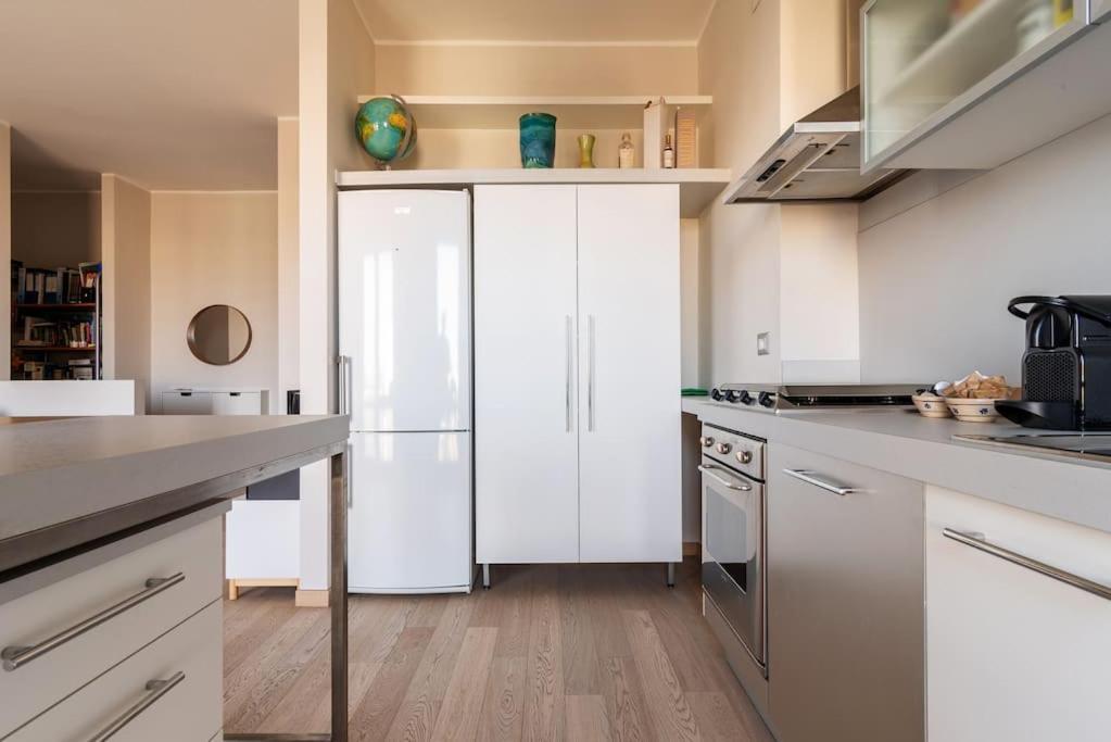 Schiavoni Flexyrent Wifi Apartment Milan Luaran gambar